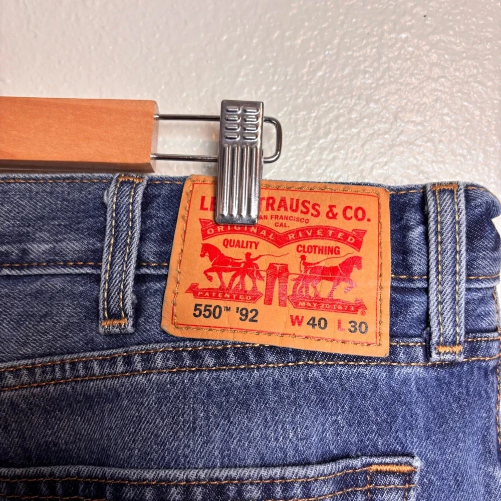Levi's 550 '92 Jeans Mens 40x30 Relaxed Taper Medium Wash 100% Cotton 90s Y2K